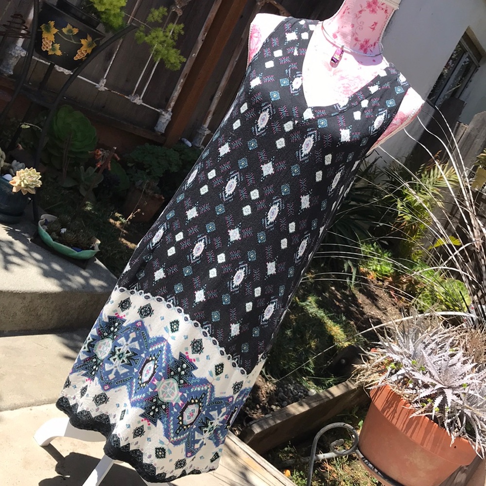 SOLD  Xhileration 100% Rayon slip HIP pockets